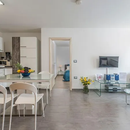 Ire 4 Persone By Interhome Apartment *