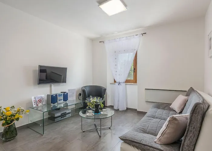 Ire 4 Persone By Interhome