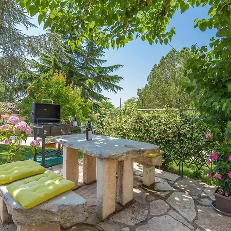 Ire 4 Persone By Interhome Apartment